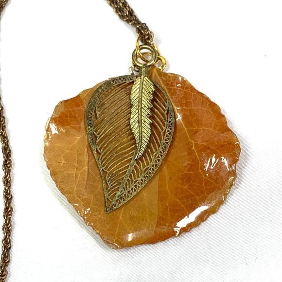 Vintage Necklace Gold Tone Chain & 3 Enamel & Gold Leaf Pendants 31" - Picture 5 of 7